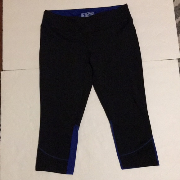 New Balance Pants & Jumpsuits New Balance Active Leggings Size